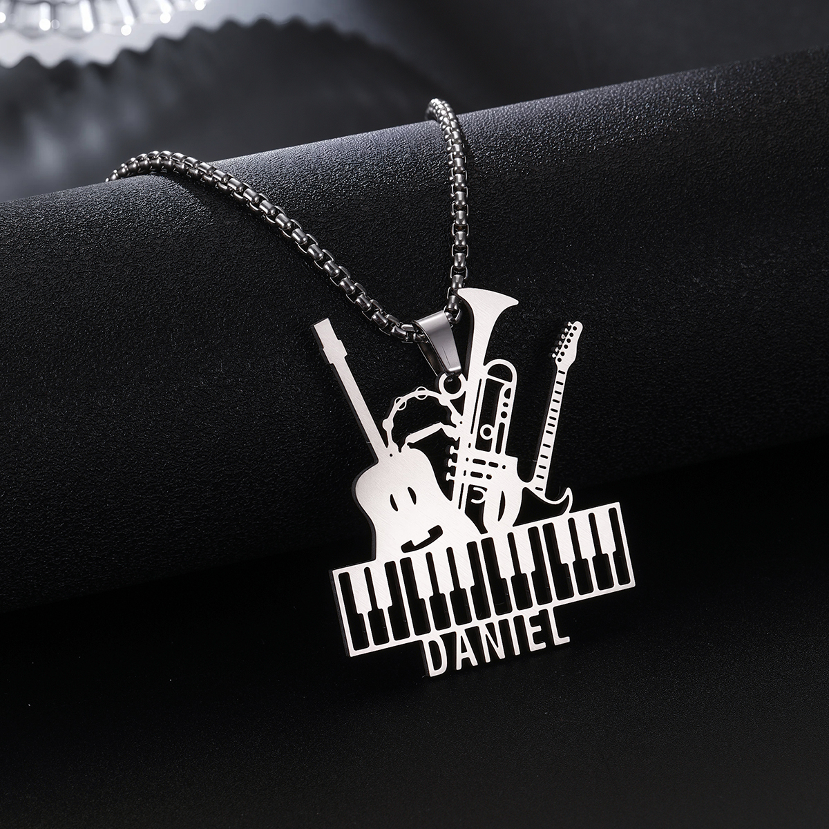 Custom Name Necklaces For Wome - Musical Instrument With Names 리뷰 및 가격